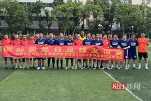 盛况空前！河南球迷拉出多面TIFO，庆祝河南足球俱乐部29岁生日